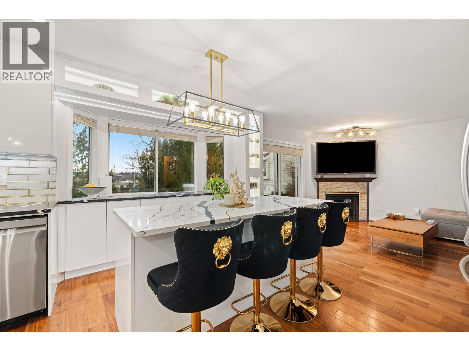 187 WARRICK STREET, Coquitlam