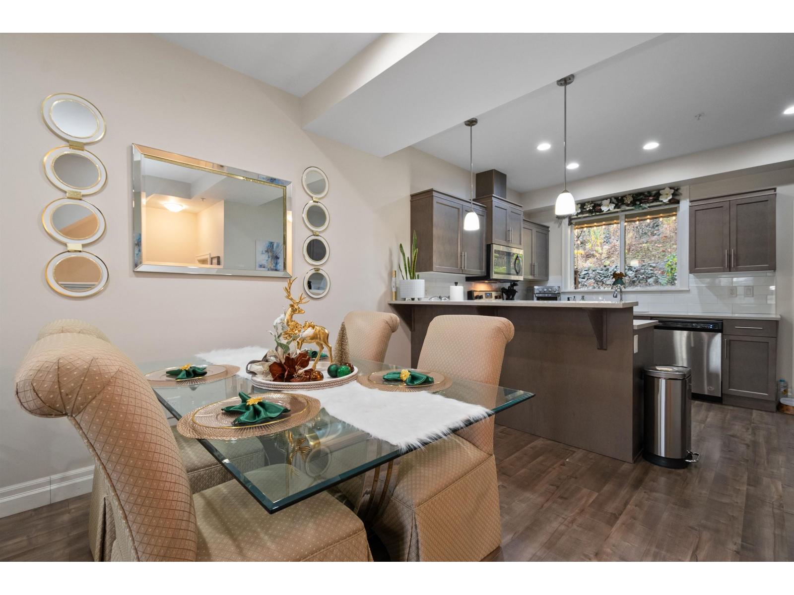 71 6026 LINDEMAN STREET, Promontory, Chilliwack