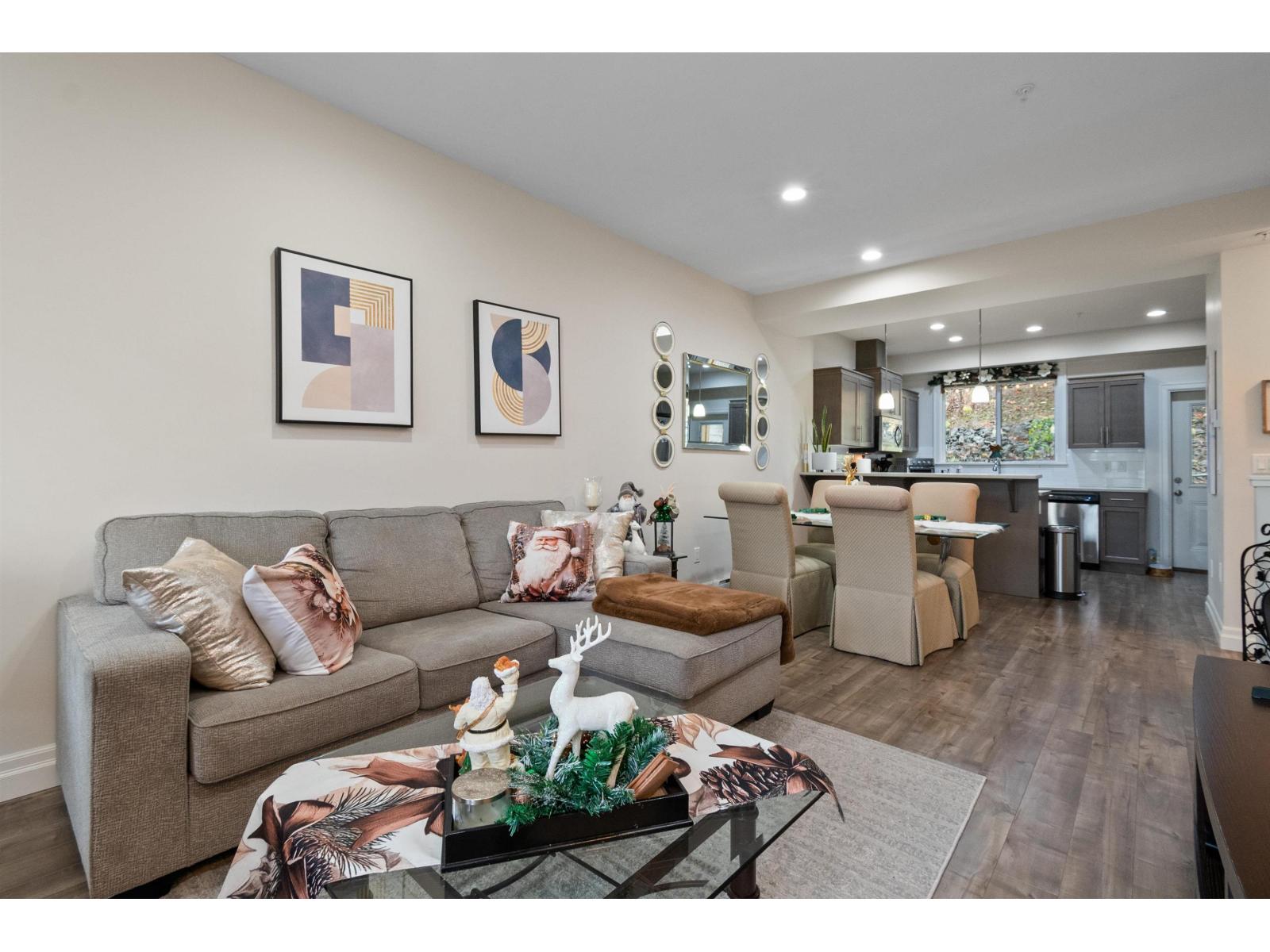 71 6026 LINDEMAN STREET, Promontory, Chilliwack