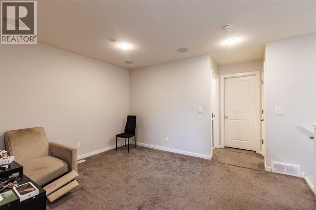 Single Family House for Sale in  Savanna Link NE Saddle Ridge Calgary 