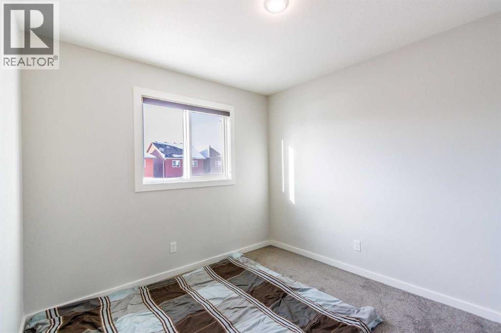 Single Family House for Sale in  Savanna Link NE Saddle Ridge Calgary 