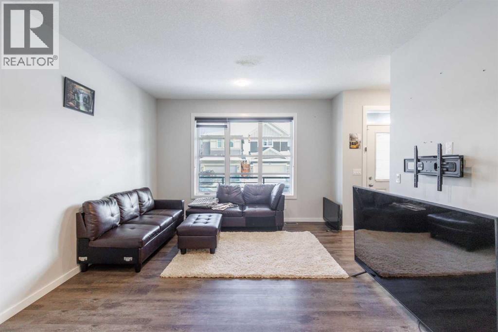 Single Family House for Sale in  Savanna Link NE Saddle Ridge Calgary 