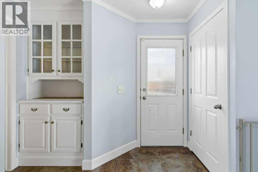 Single Family House for Sale in  Mt. Aberdeen Close SE McKenzie Lake Calgary 