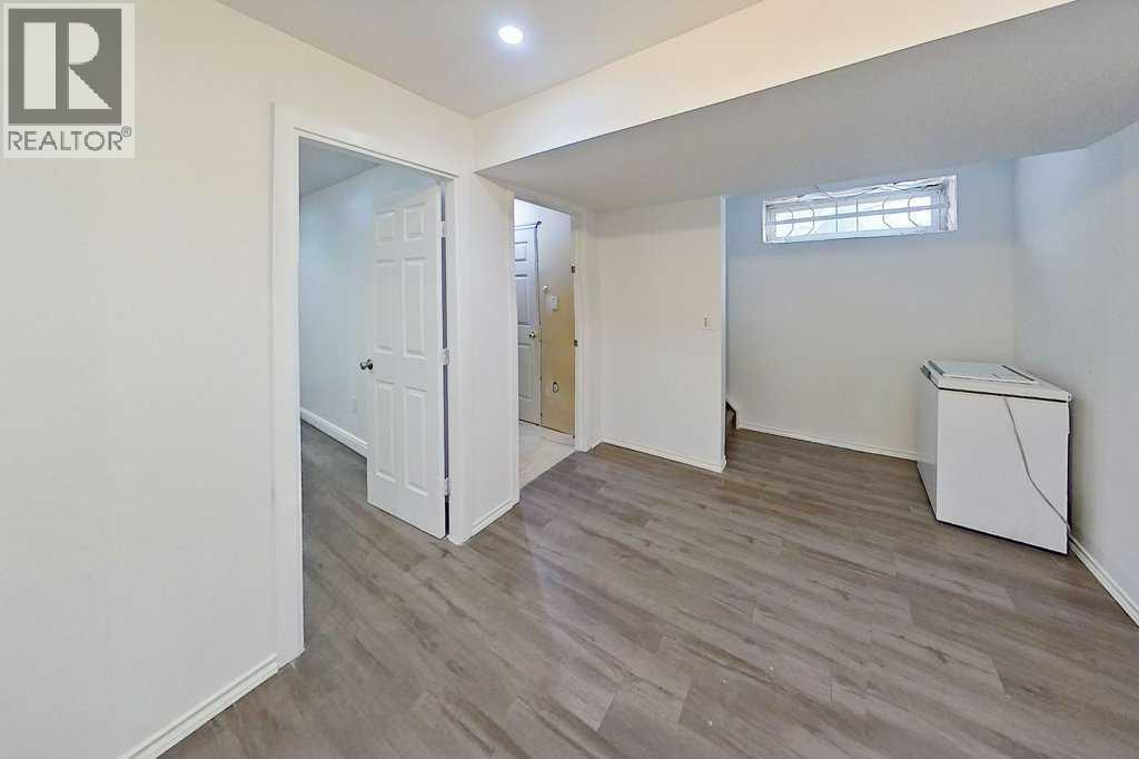 Single Family House for Sale in  Mt. Aberdeen Close SE McKenzie Lake Calgary 