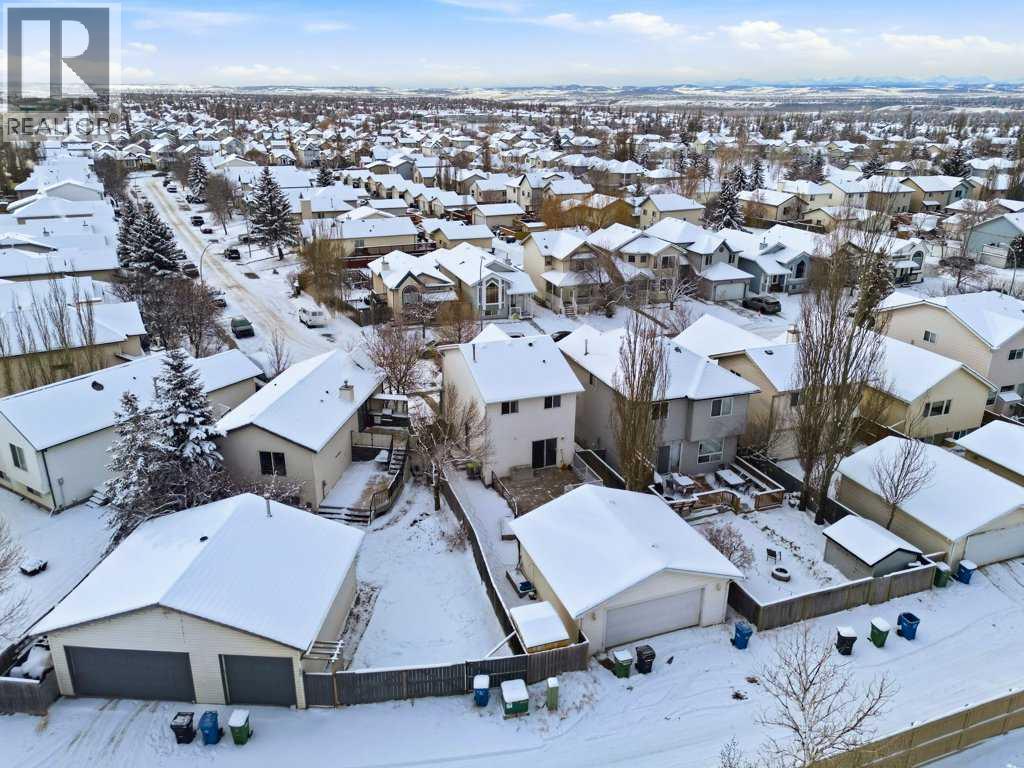 Single Family House for Sale in  Mt. Aberdeen Close SE McKenzie Lake Calgary 