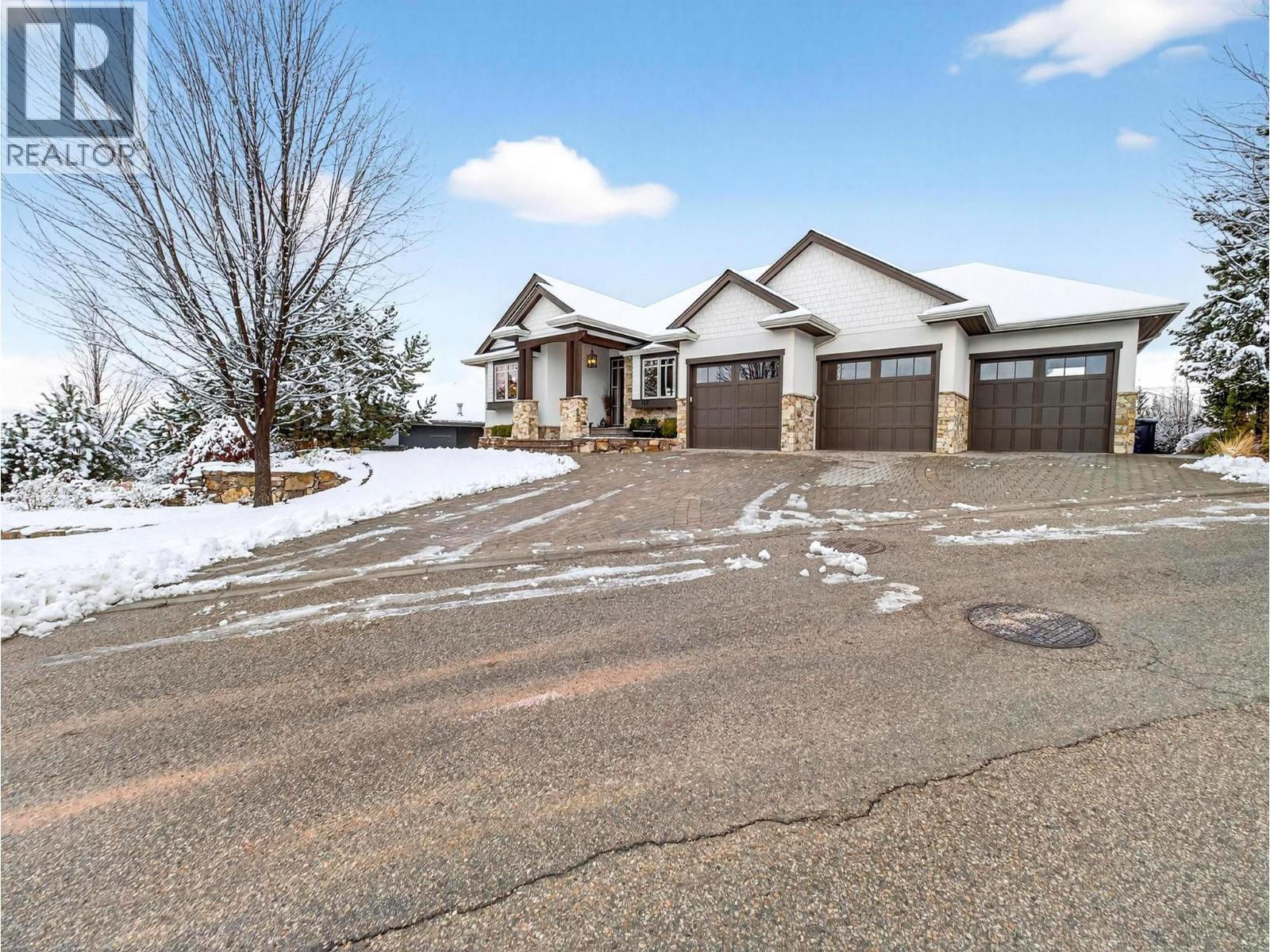  132 Sky Court, Kelowna