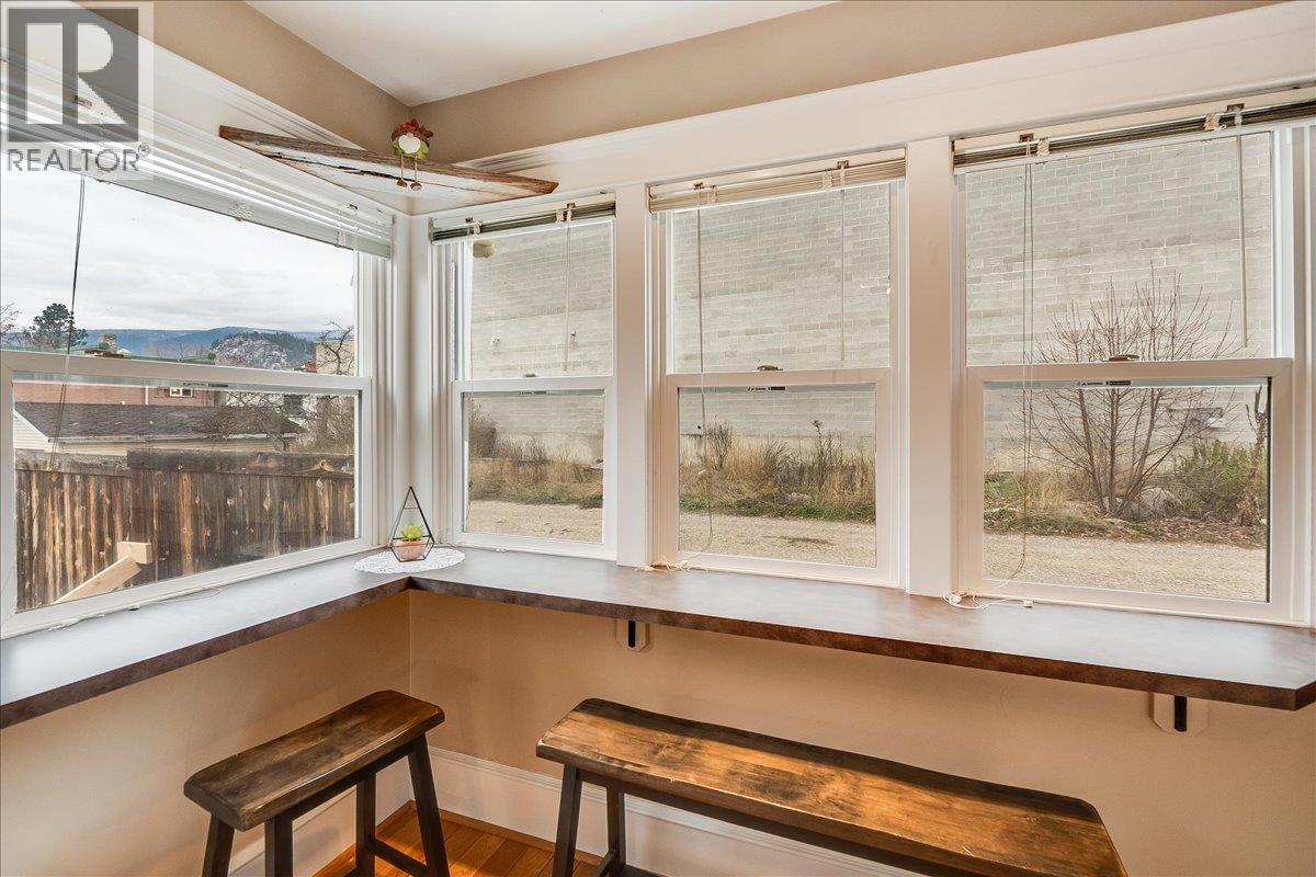  214 11th Avenue, Castlegar