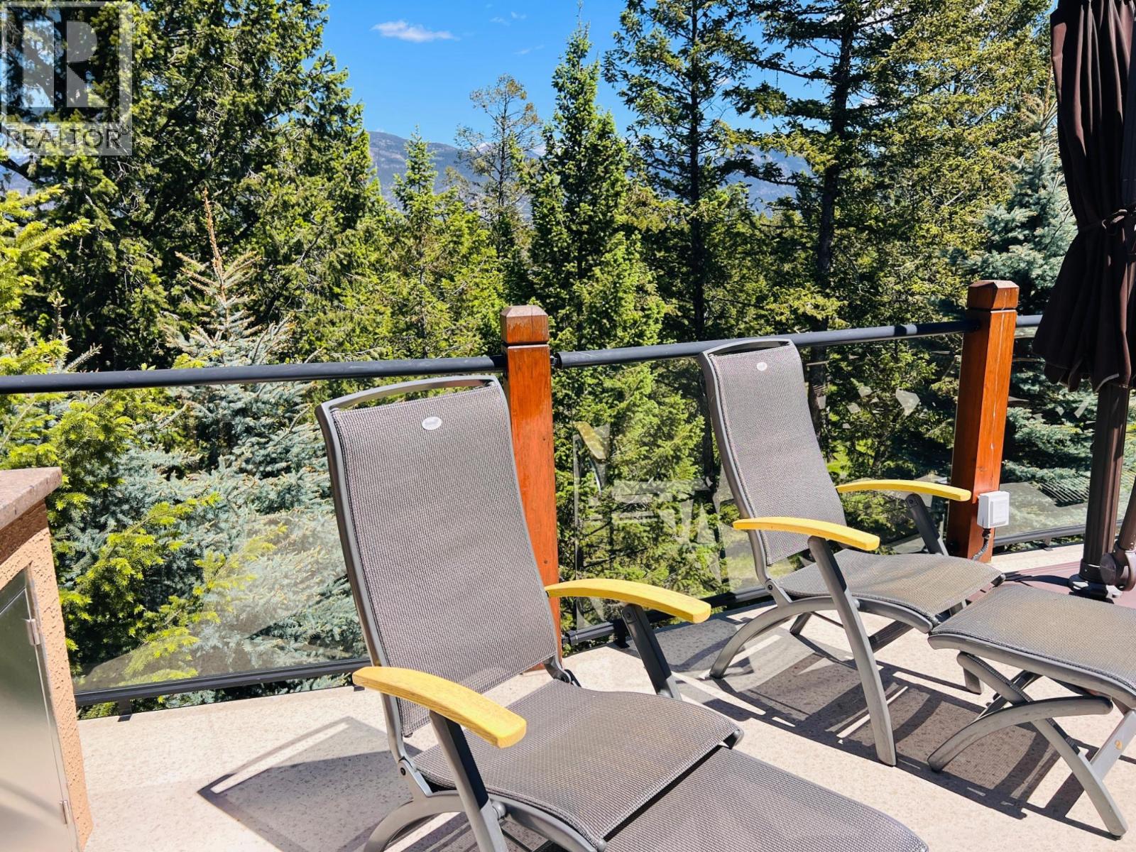 2557 LEDGEROCK Ridge, Invermere