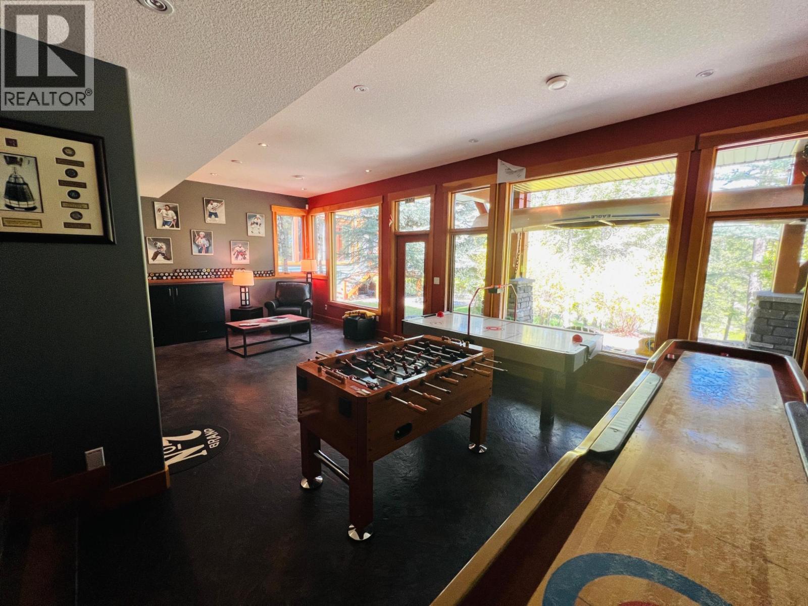 2557 LEDGEROCK Ridge, Invermere