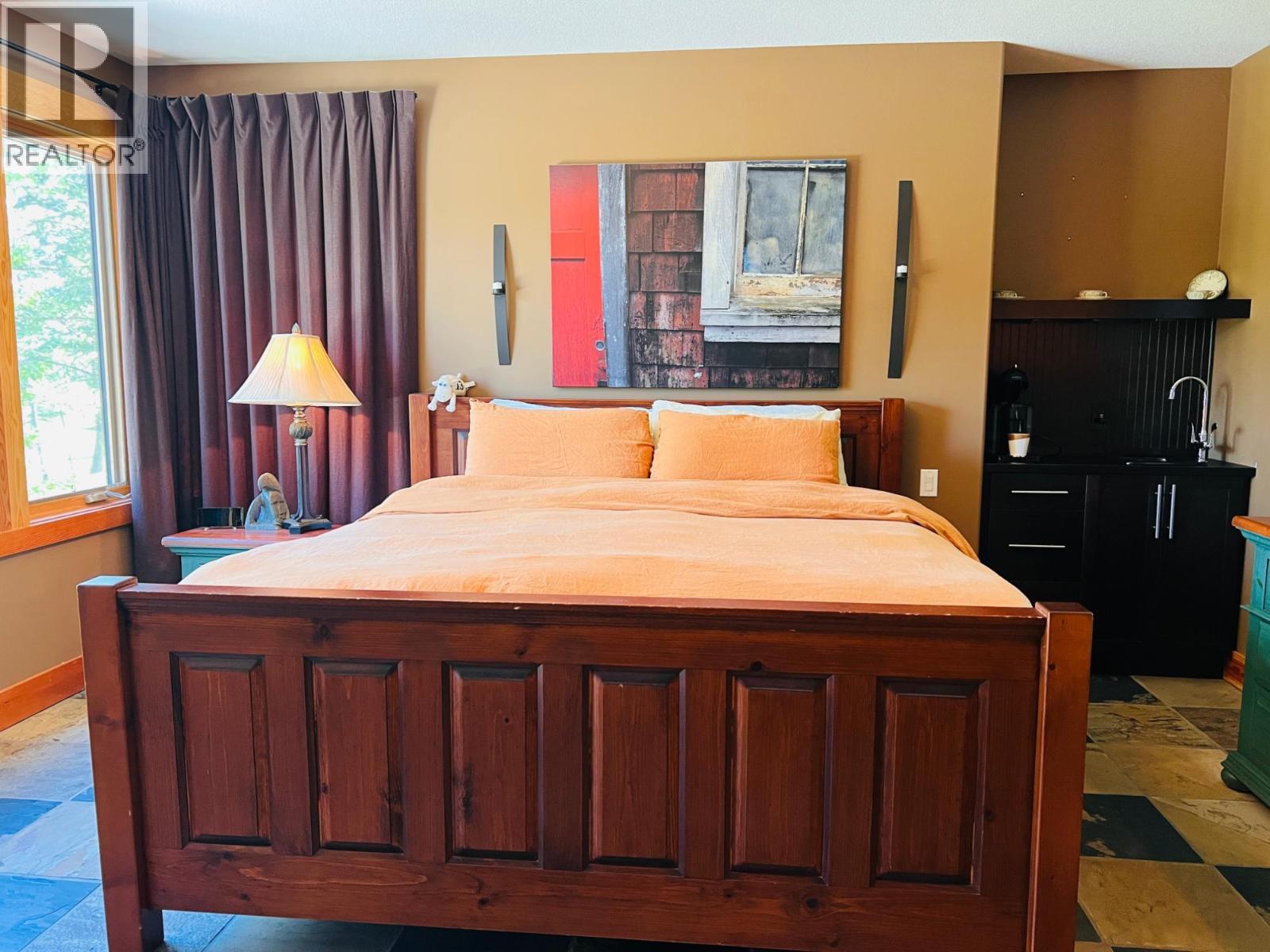 2557 LEDGEROCK Ridge, Invermere