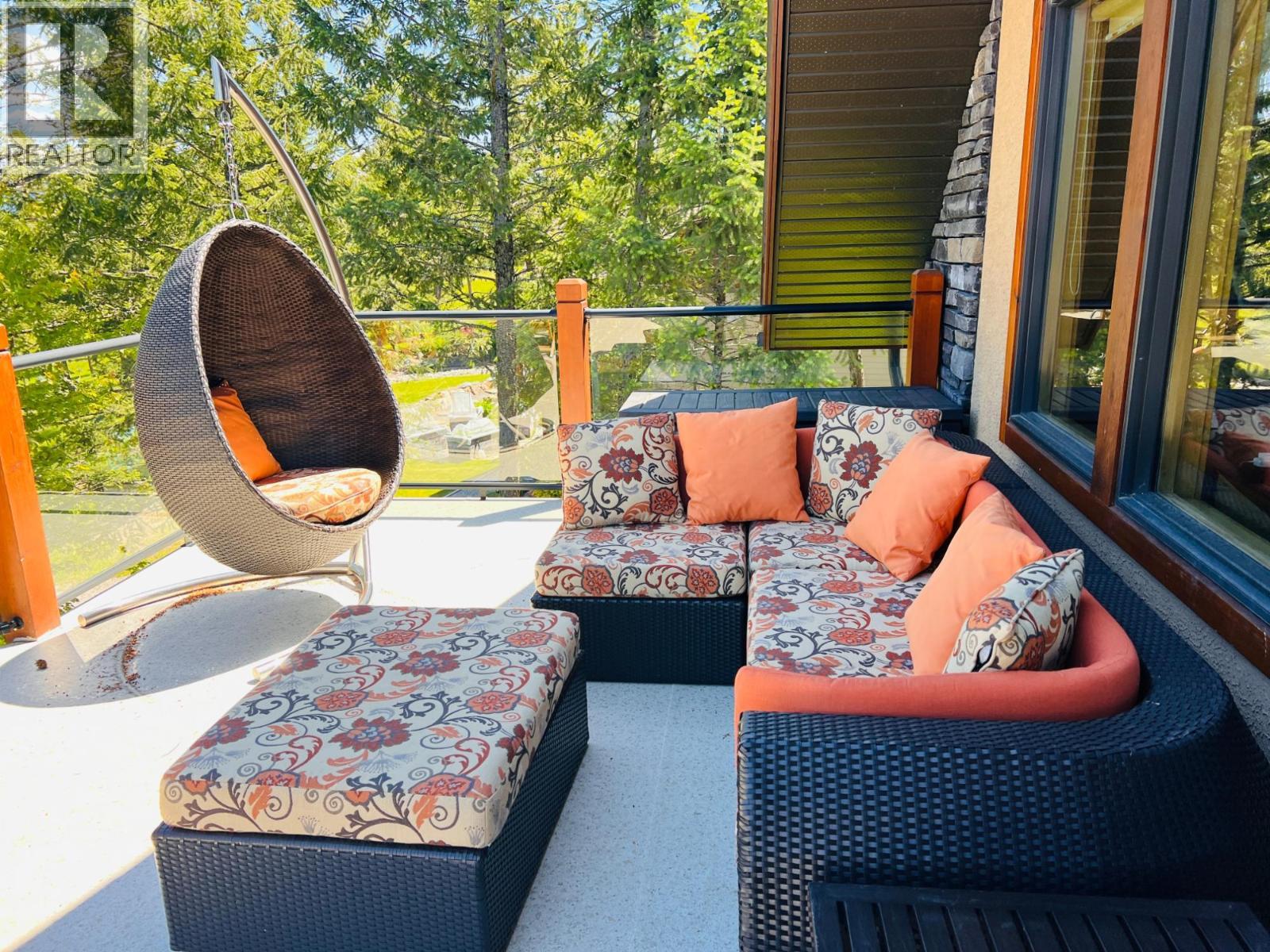 2557 LEDGEROCK Ridge, Invermere