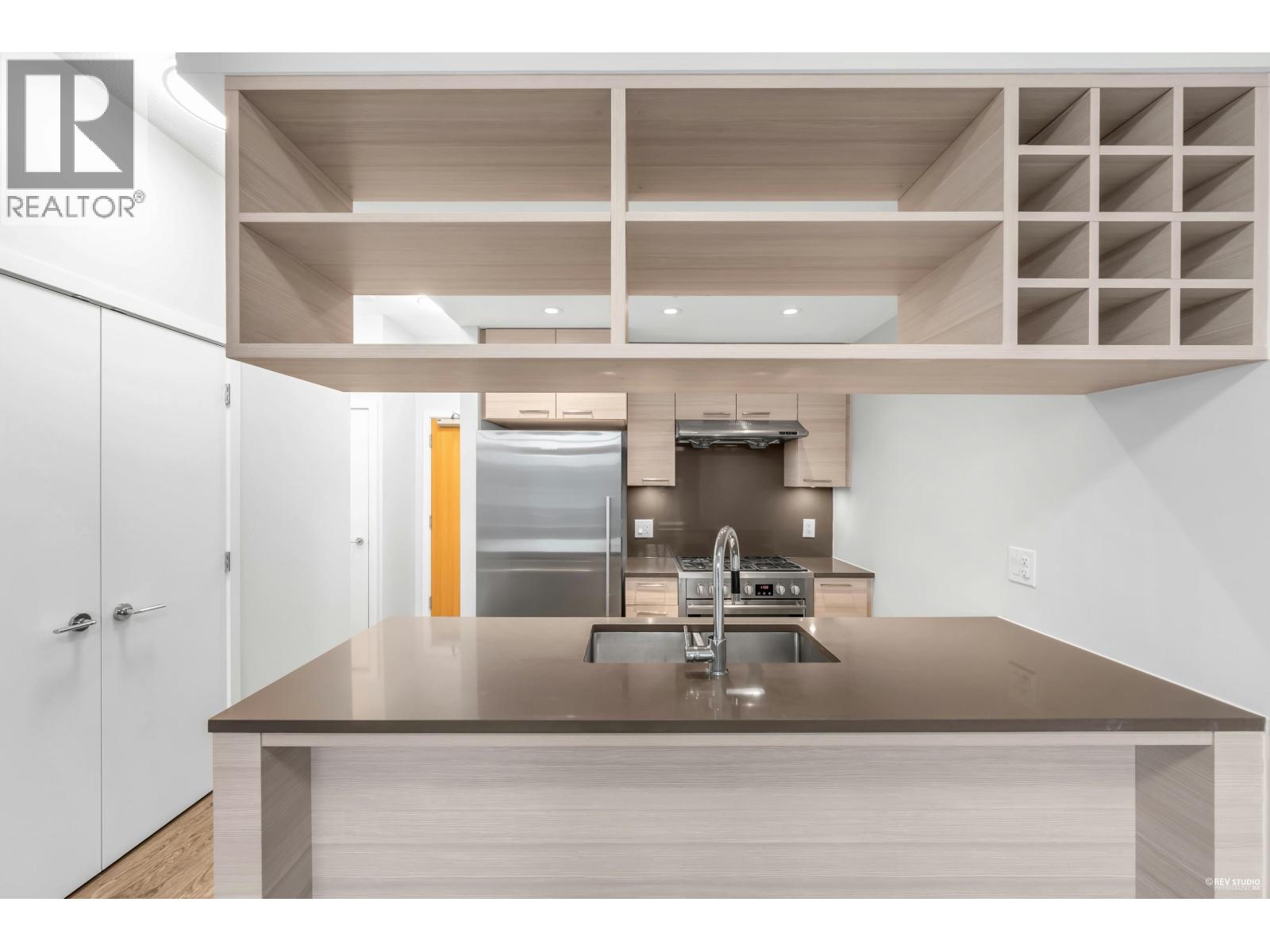 #1813-6188 NO. 3 Road, Richmond