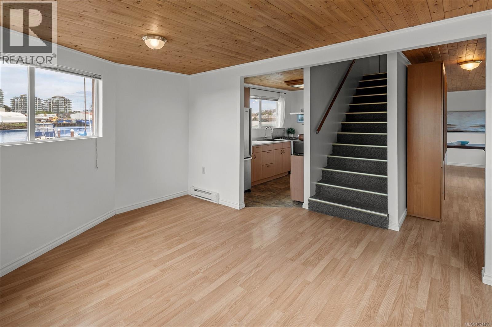 14 1810B Store St, Victoria