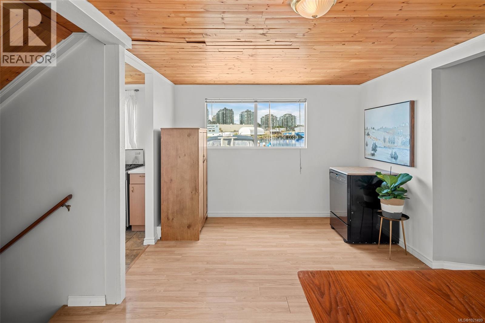 14 1810B Store St, Victoria