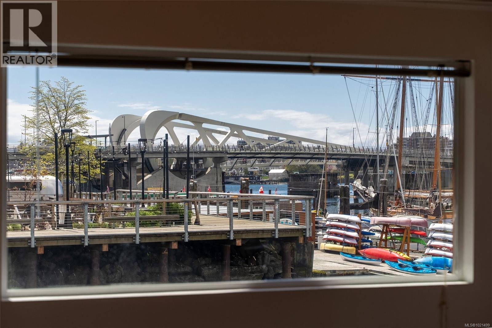 14 1810B Store St, Victoria