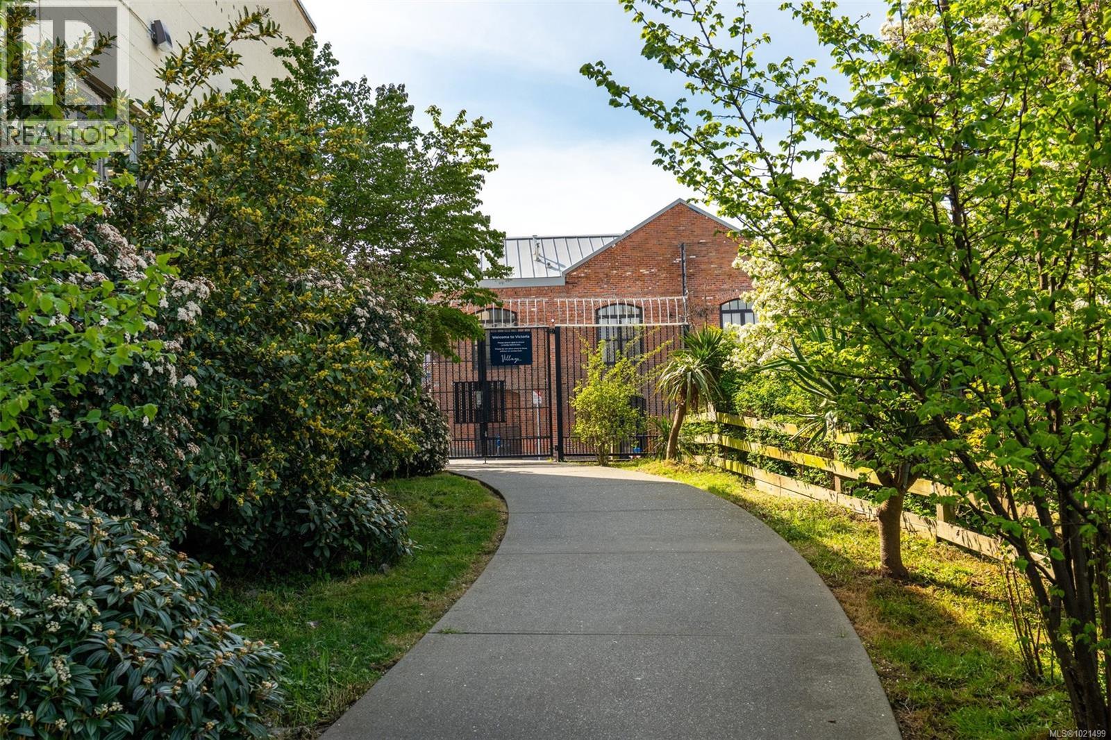 14 1810B Store St, Victoria