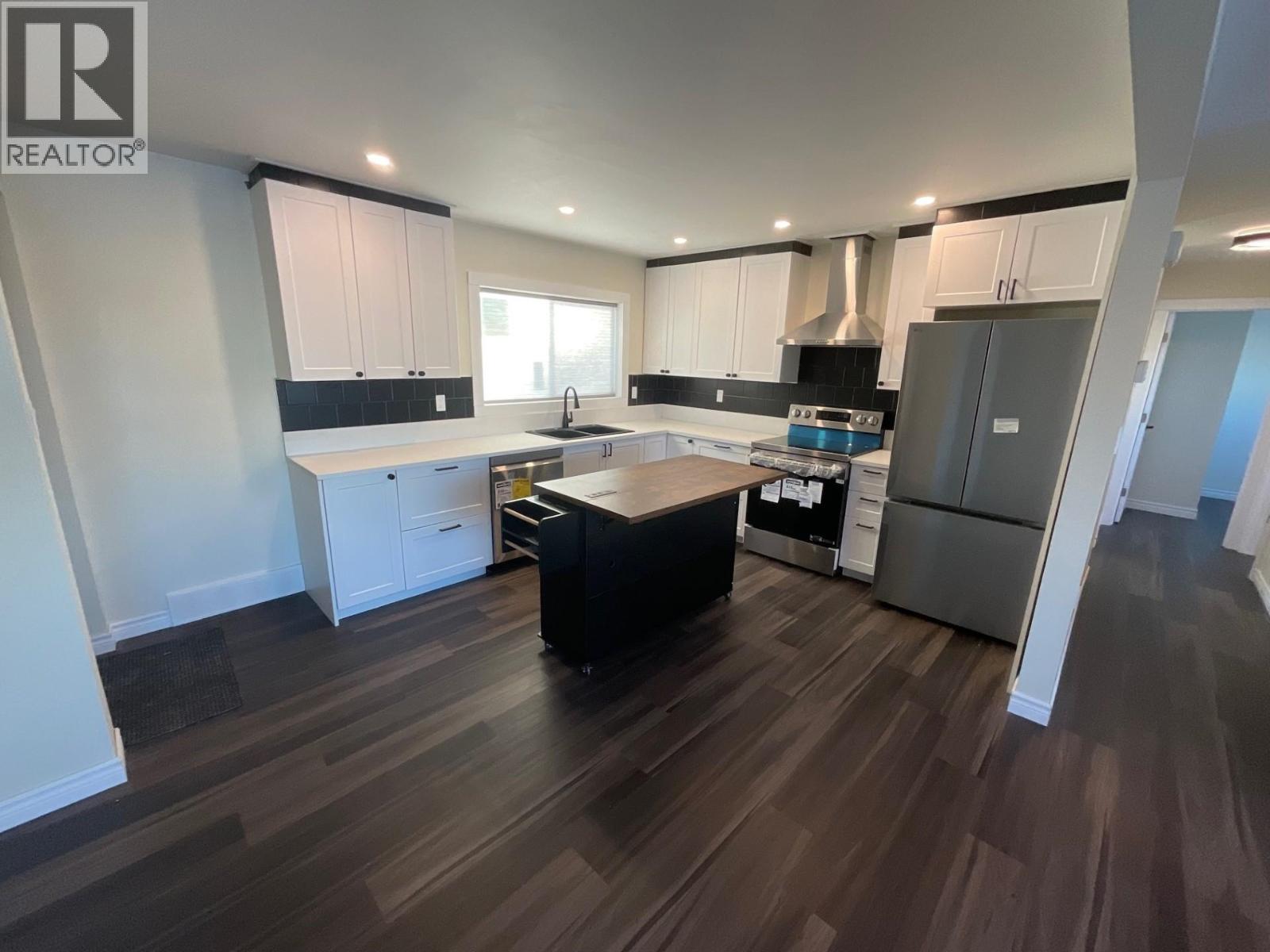 8835 103 AVENUE, Fort St. John