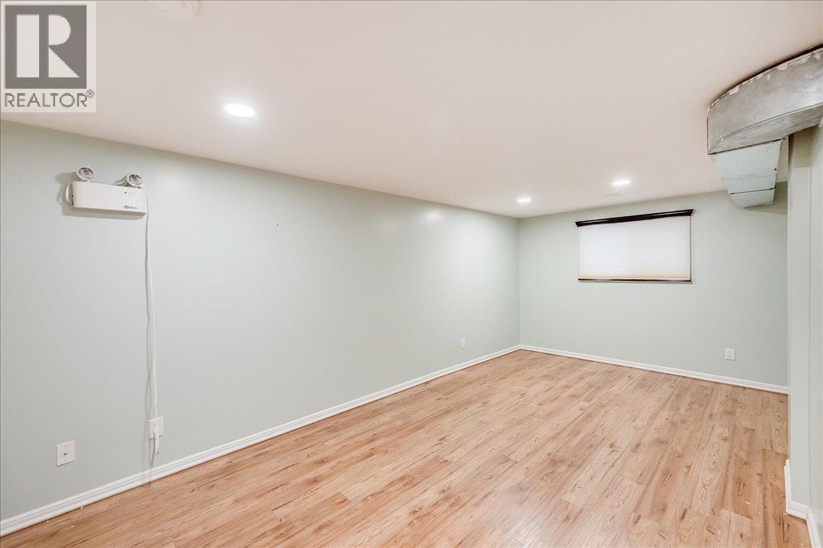 214 11th Avenue, Castlegar