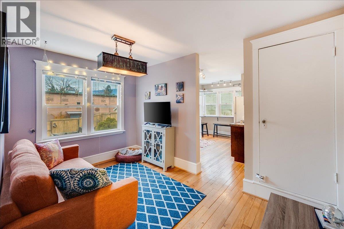 214 11th Avenue, Castlegar