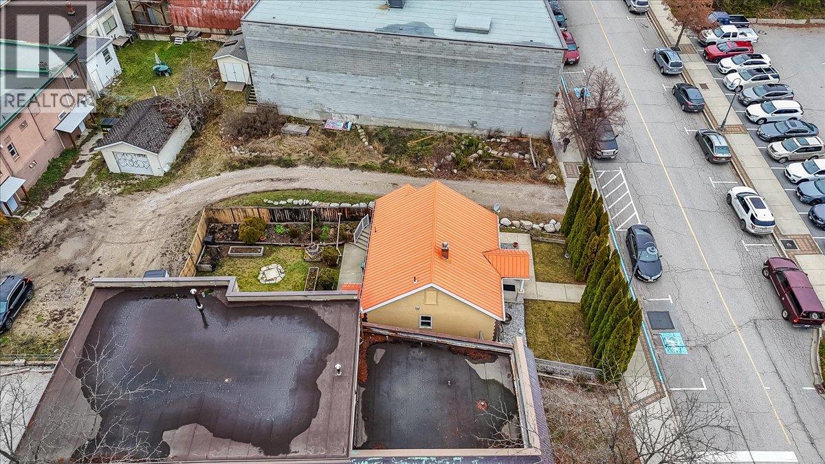 214 11th Avenue, Castlegar