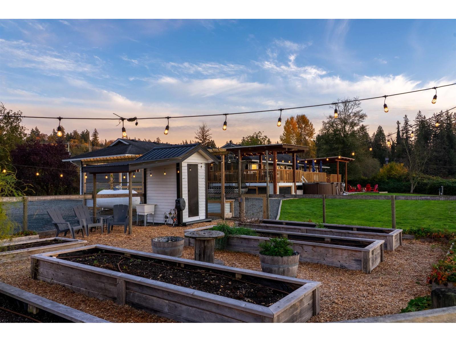 8575 240 STREET, Langley