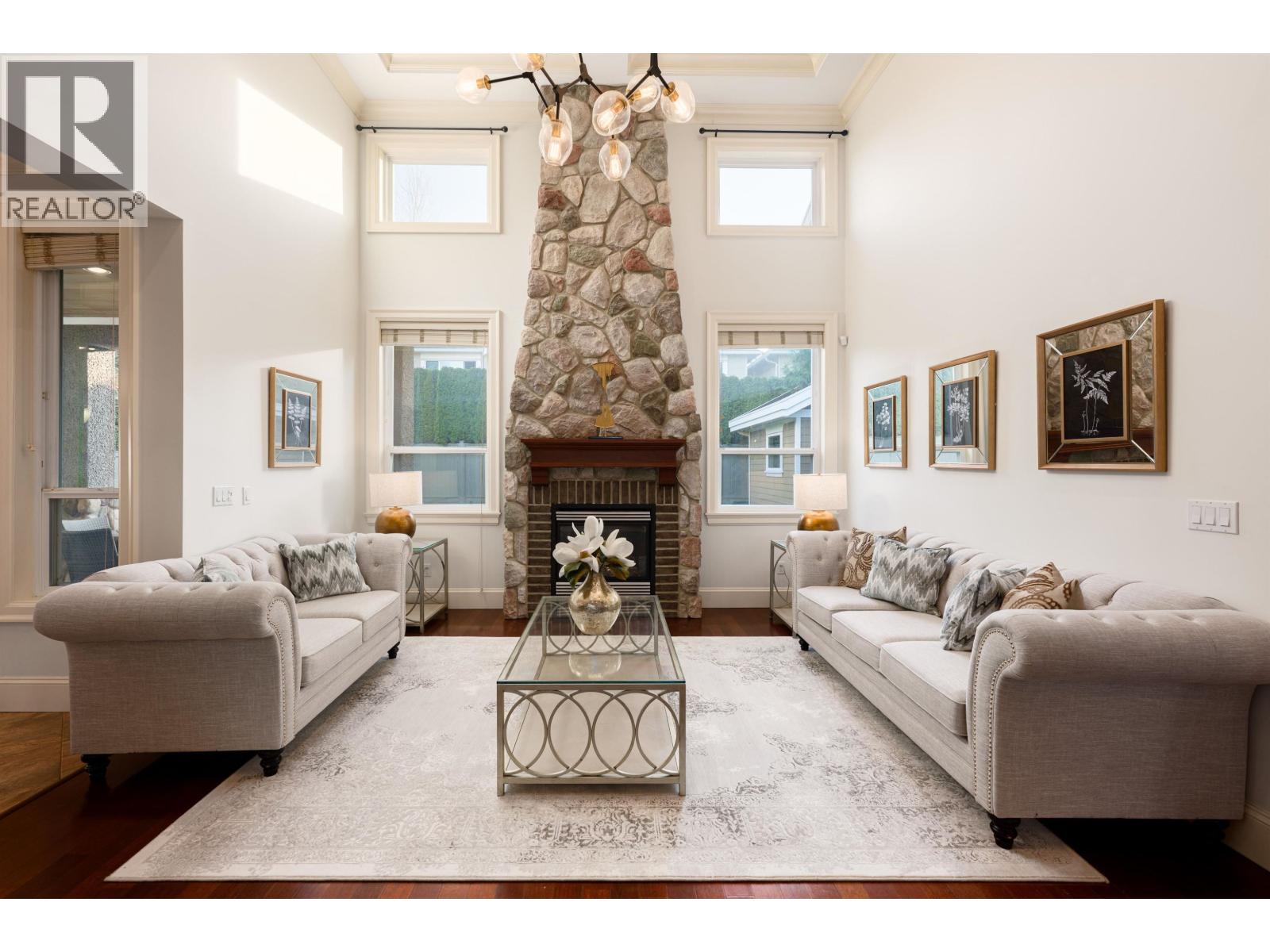 8120 PIGOTT Road, Richmond