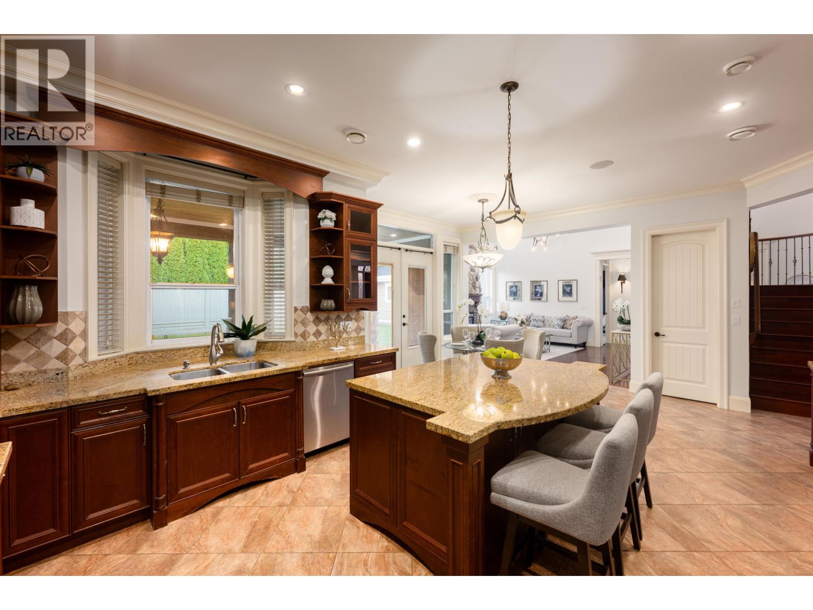 8120 PIGOTT Road, Richmond