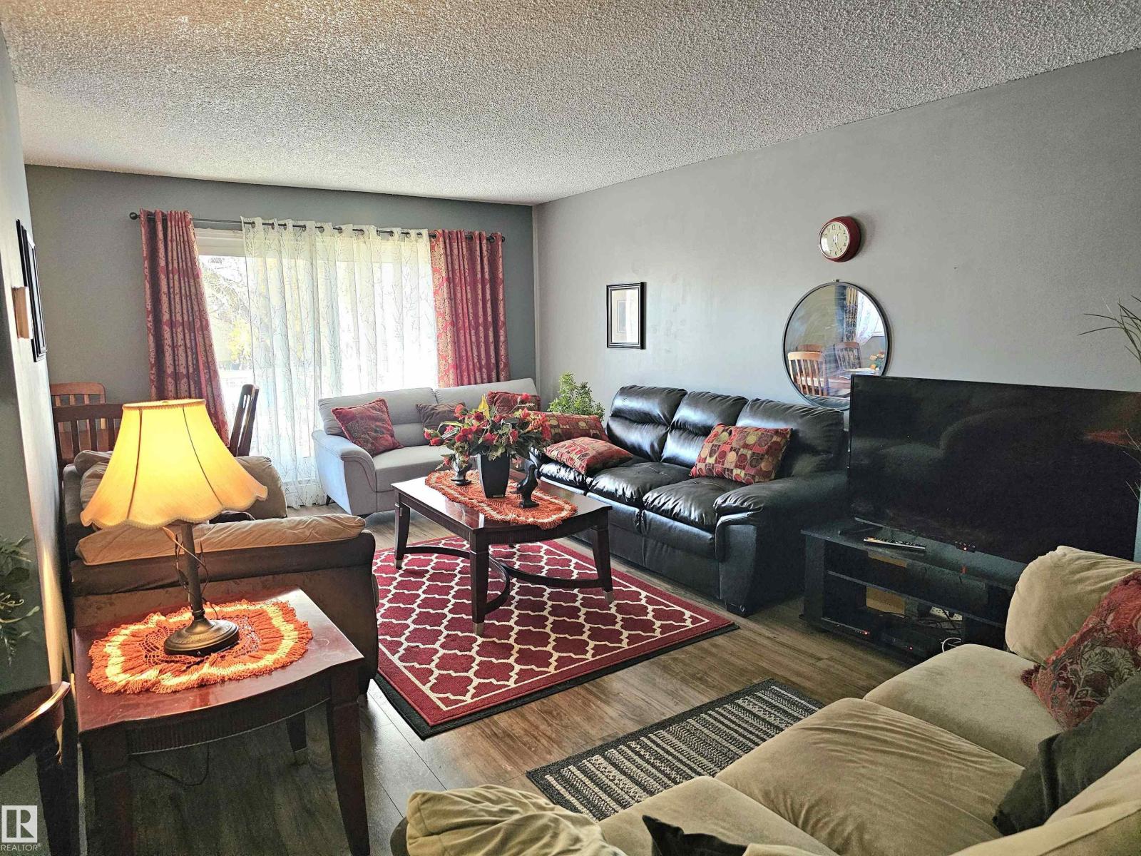 #206 8930 149 ST NW, Edmonton