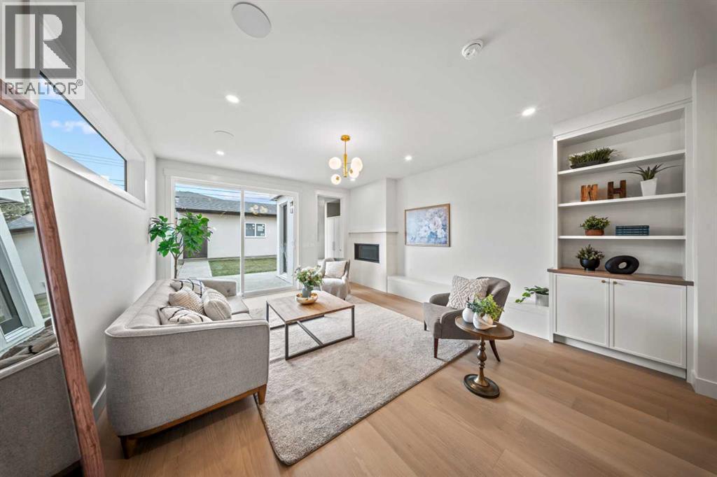 Single Family House for Sale in  A Street SW Richmond Calgary 