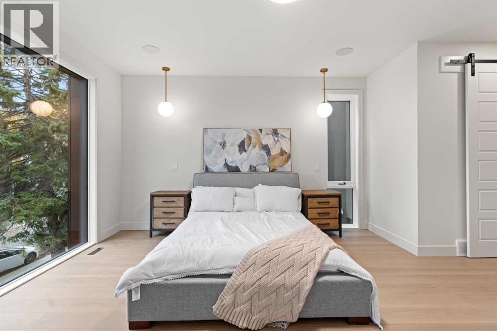 Single Family House for Sale in  A Street SW Richmond Calgary 