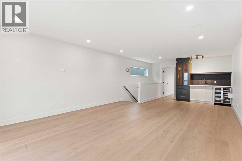 Single Family House for Sale in  A Street SW Richmond Calgary 