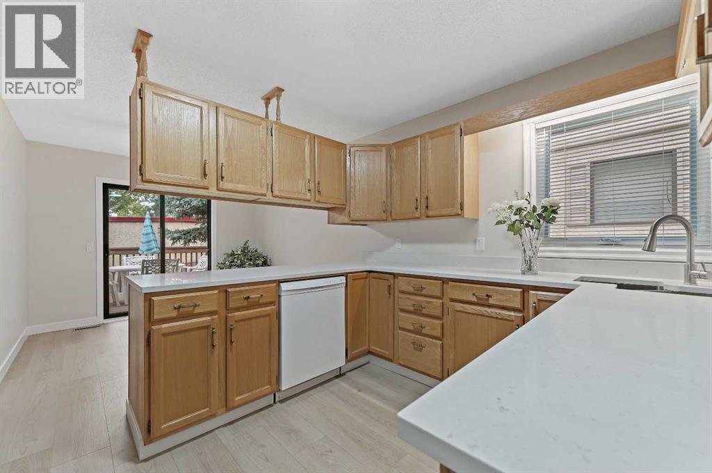 Single Family House Bungalow for Sale in  Sandarac Circle NW Sandstone Valley Calgary 