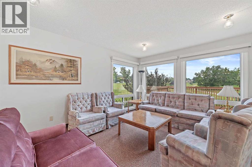 Single Family House Bungalow for Sale in  Sandarac Circle NW Sandstone Valley Calgary 