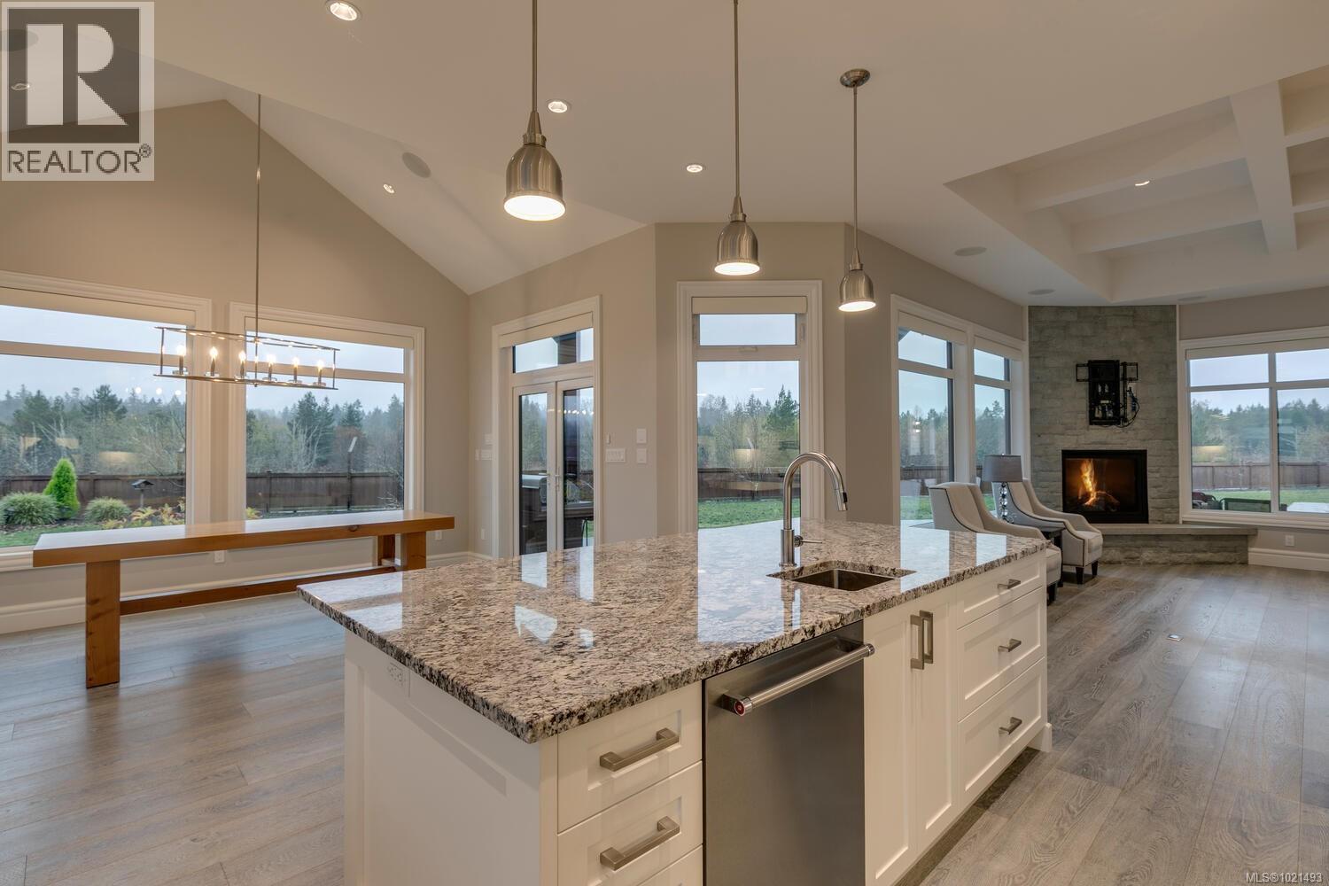 776 Hirst Ave, Parksville