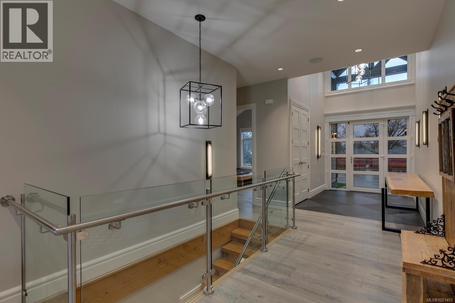 776 Hirst Ave - 3