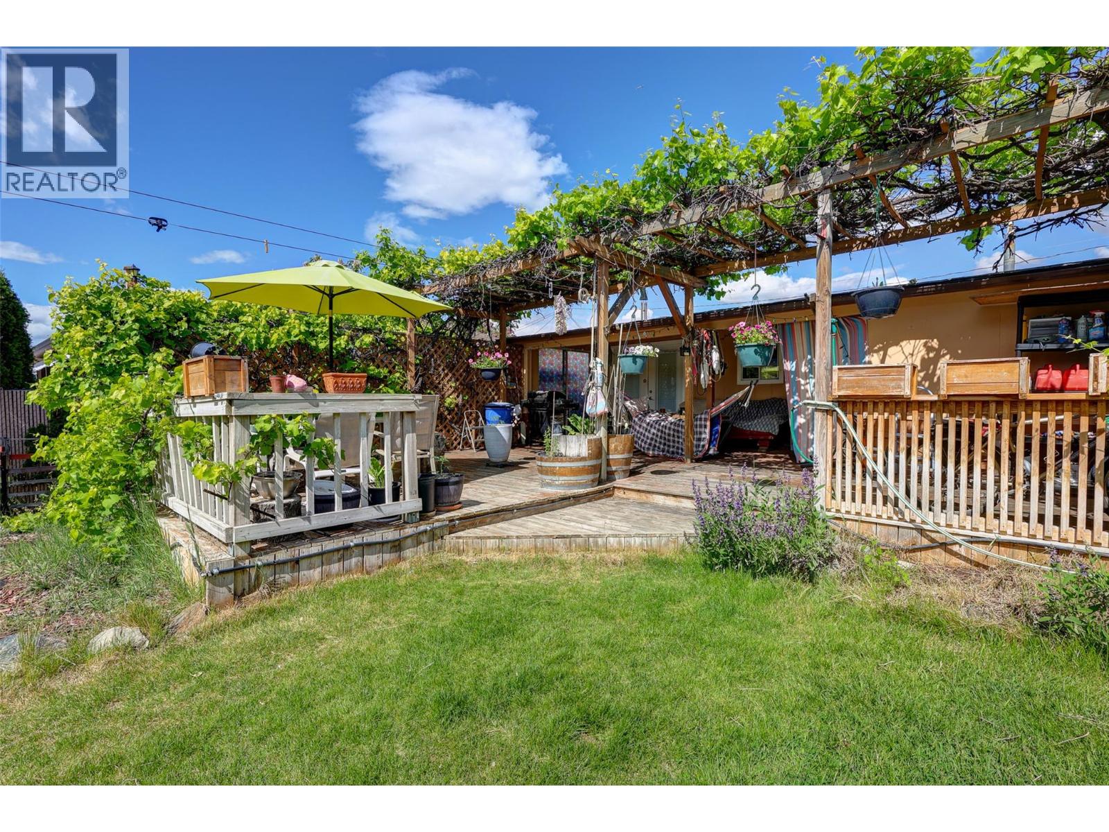 8 Rose Place, Osoyoos