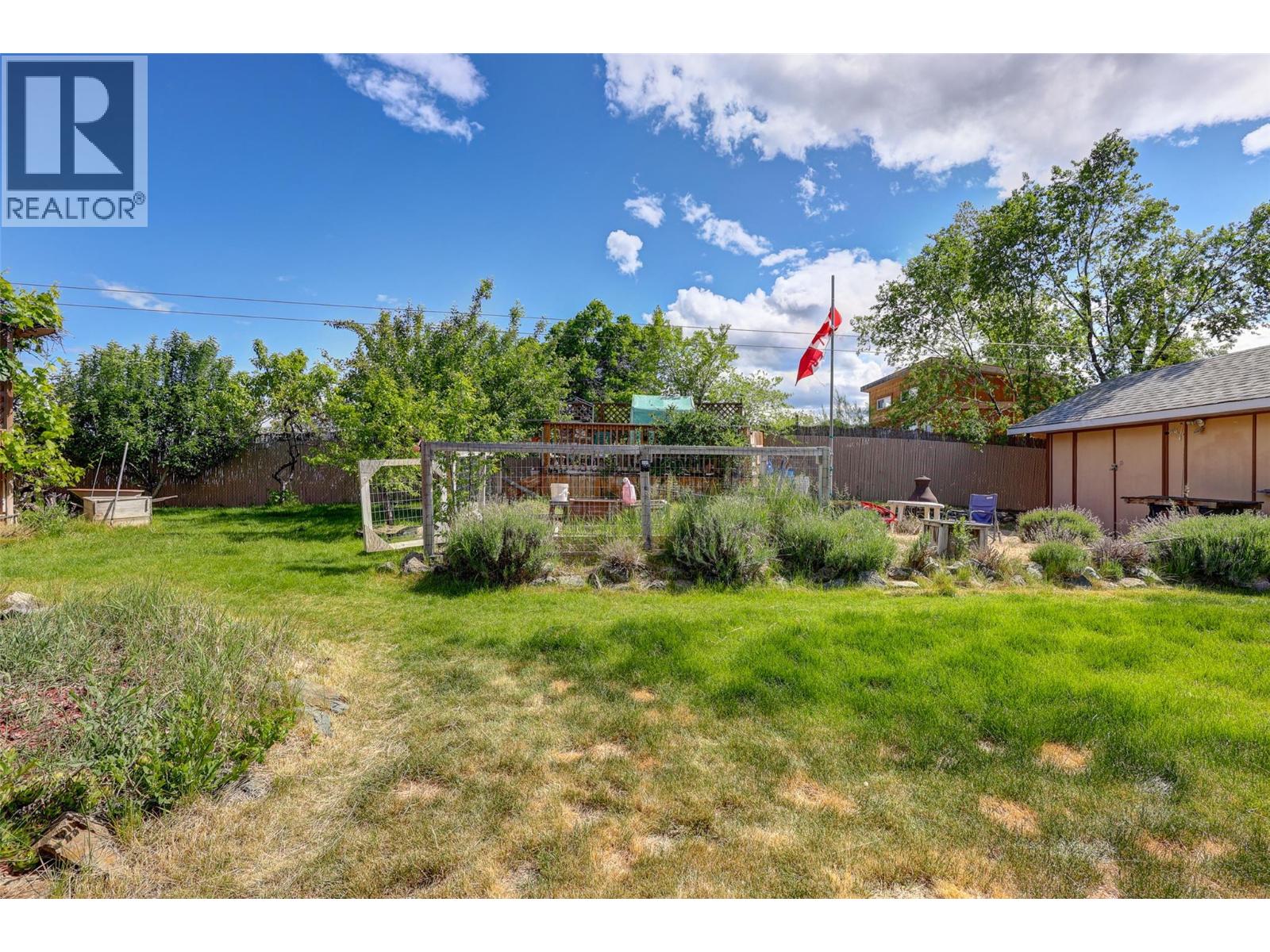 8 Rose Place, Osoyoos