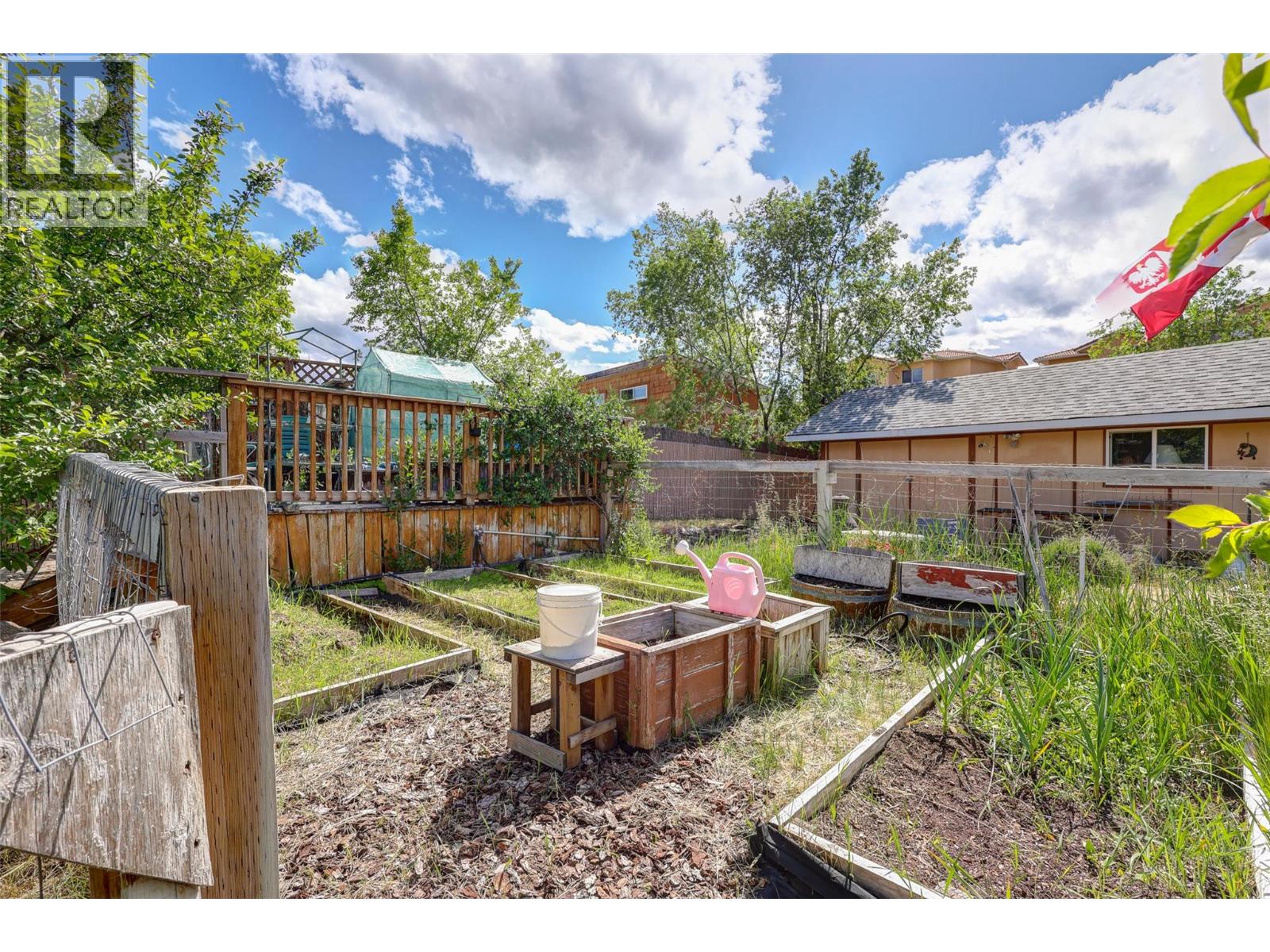 8 Rose Place, Osoyoos