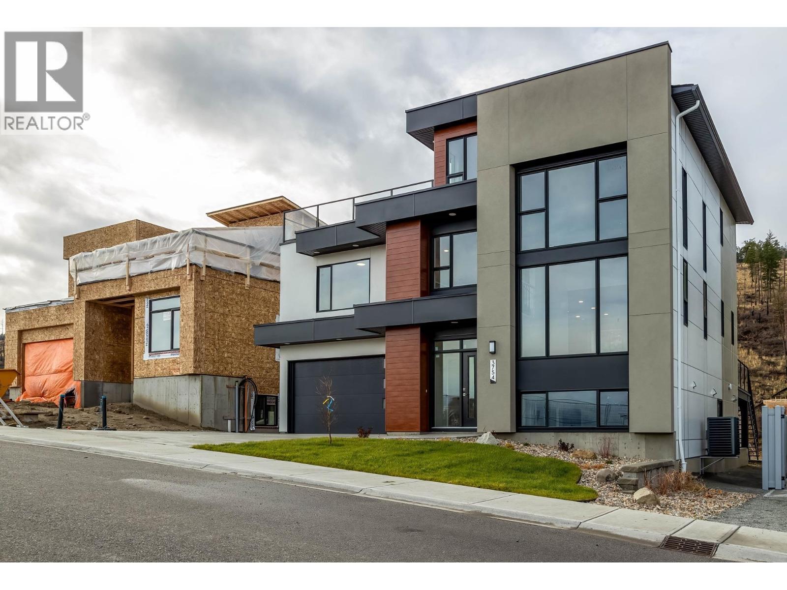  3754 Davidson Court, West Kelowna