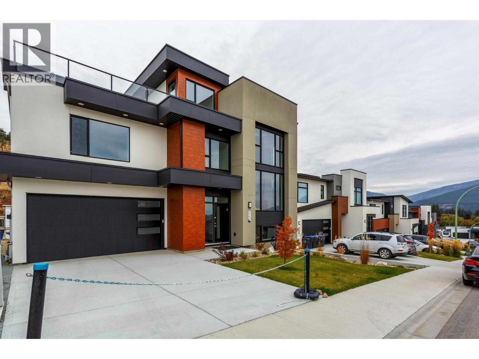  3754 Davidson Court, West Kelowna