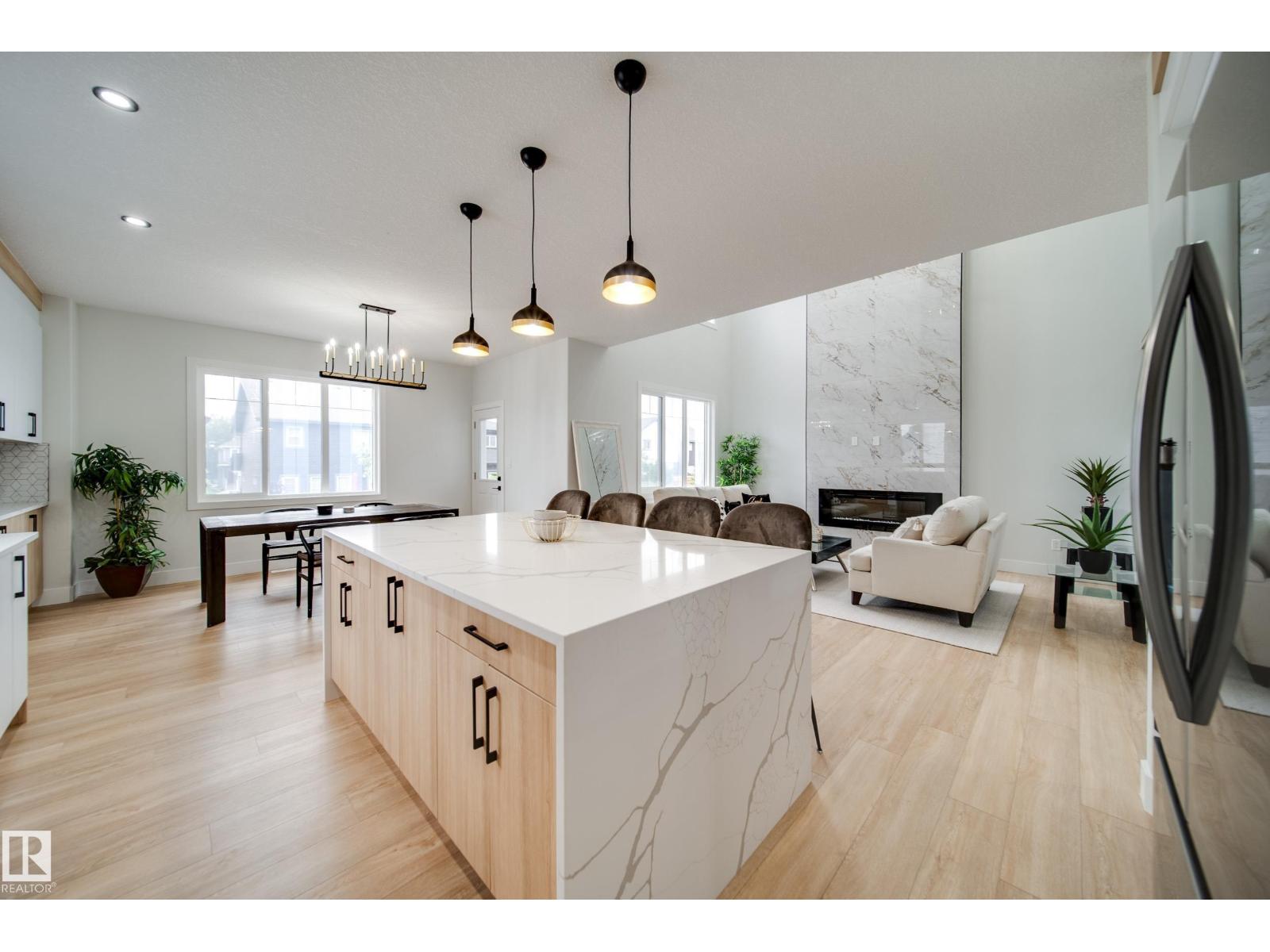 5 PIERWYCK LO, Spruce Grove