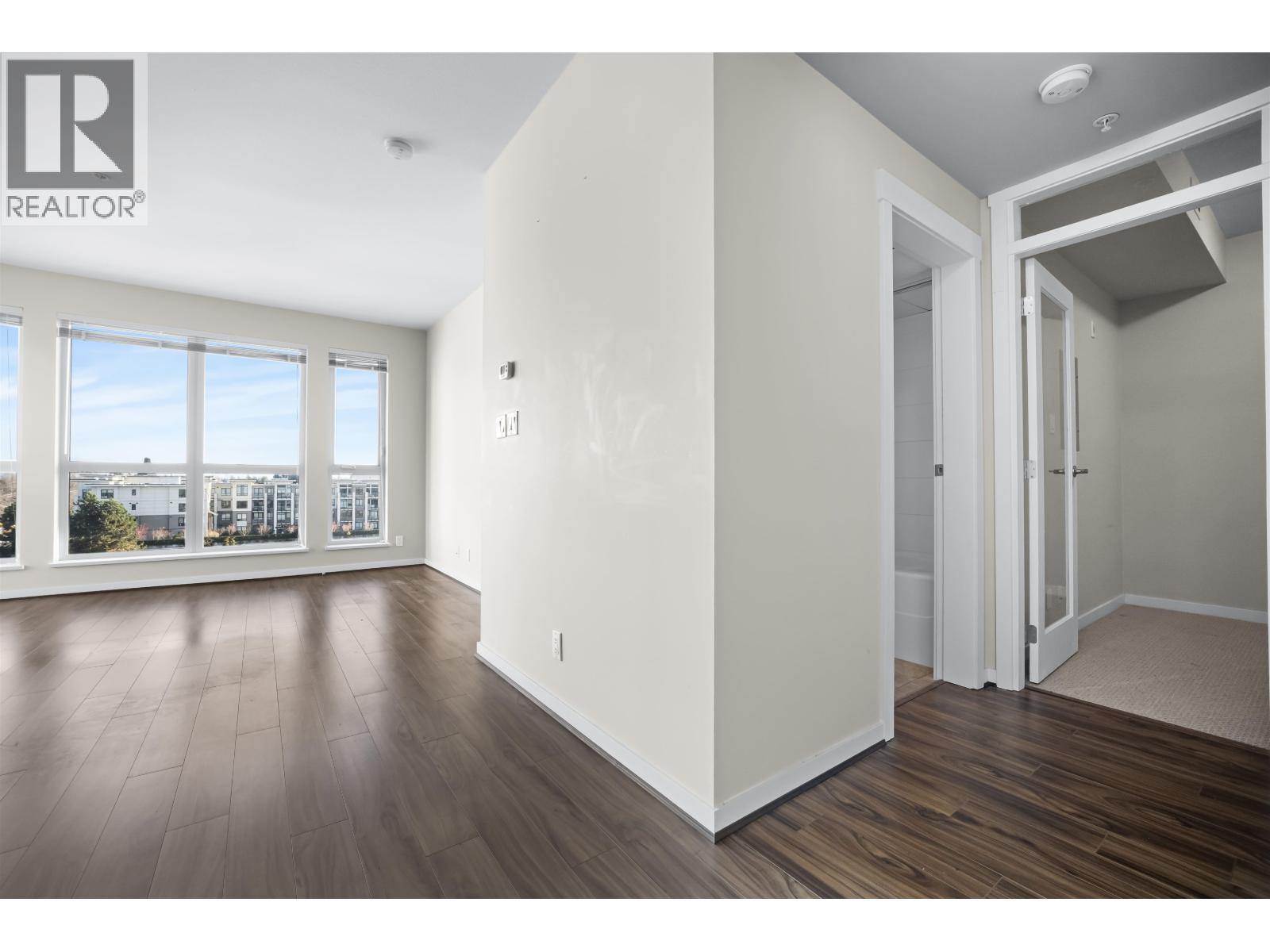 #672-4099 STOLBERG Street, Richmond