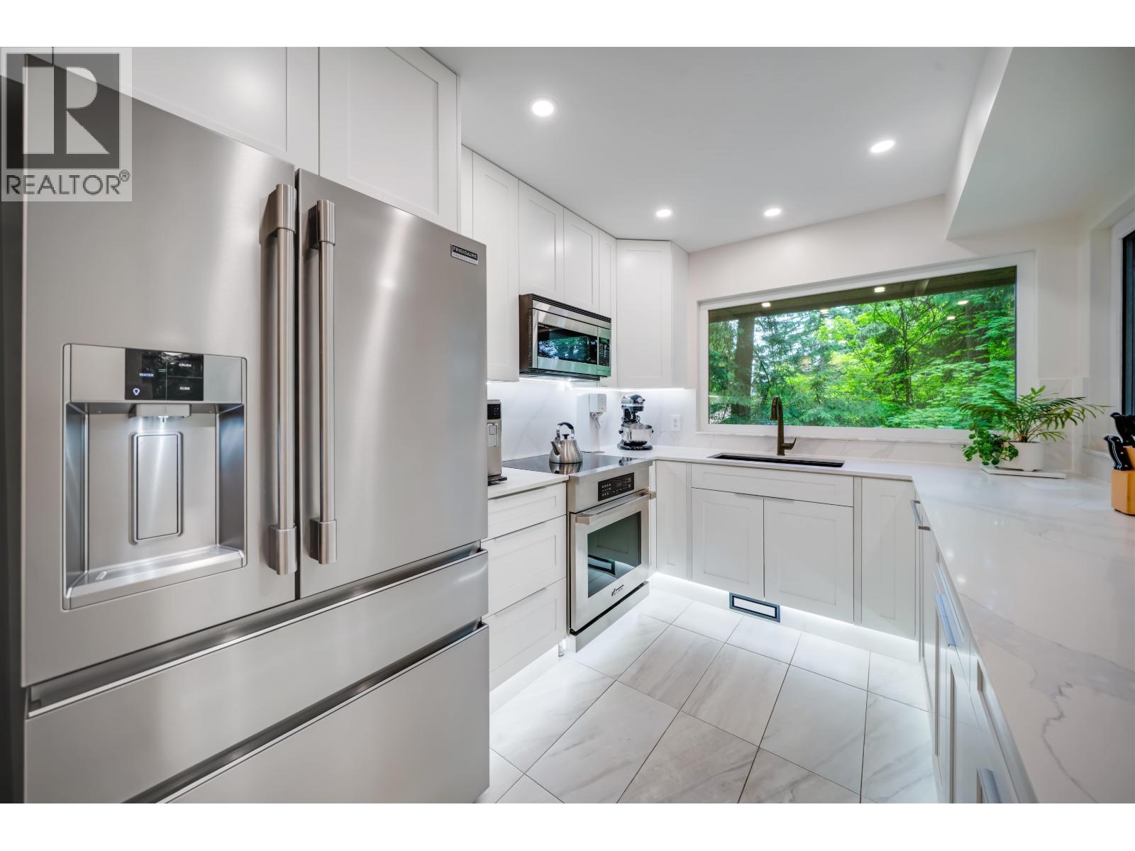 867 FREDERICK ROAD, North Vancouver