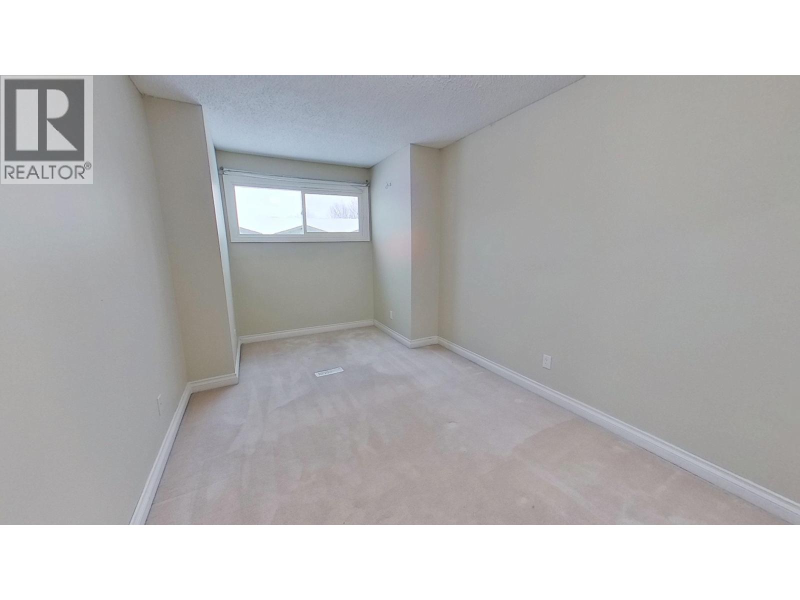 10830 102 STREET, Fort St. John