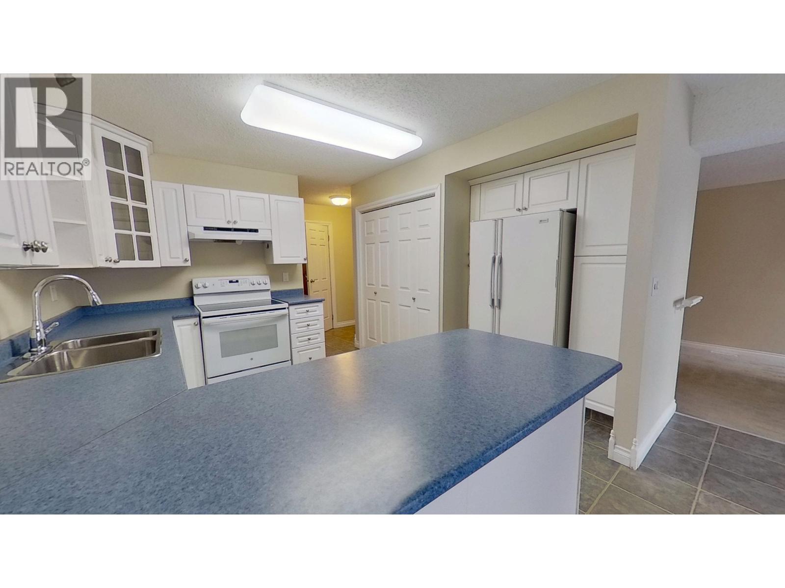 10830 102 STREET, Fort St. John