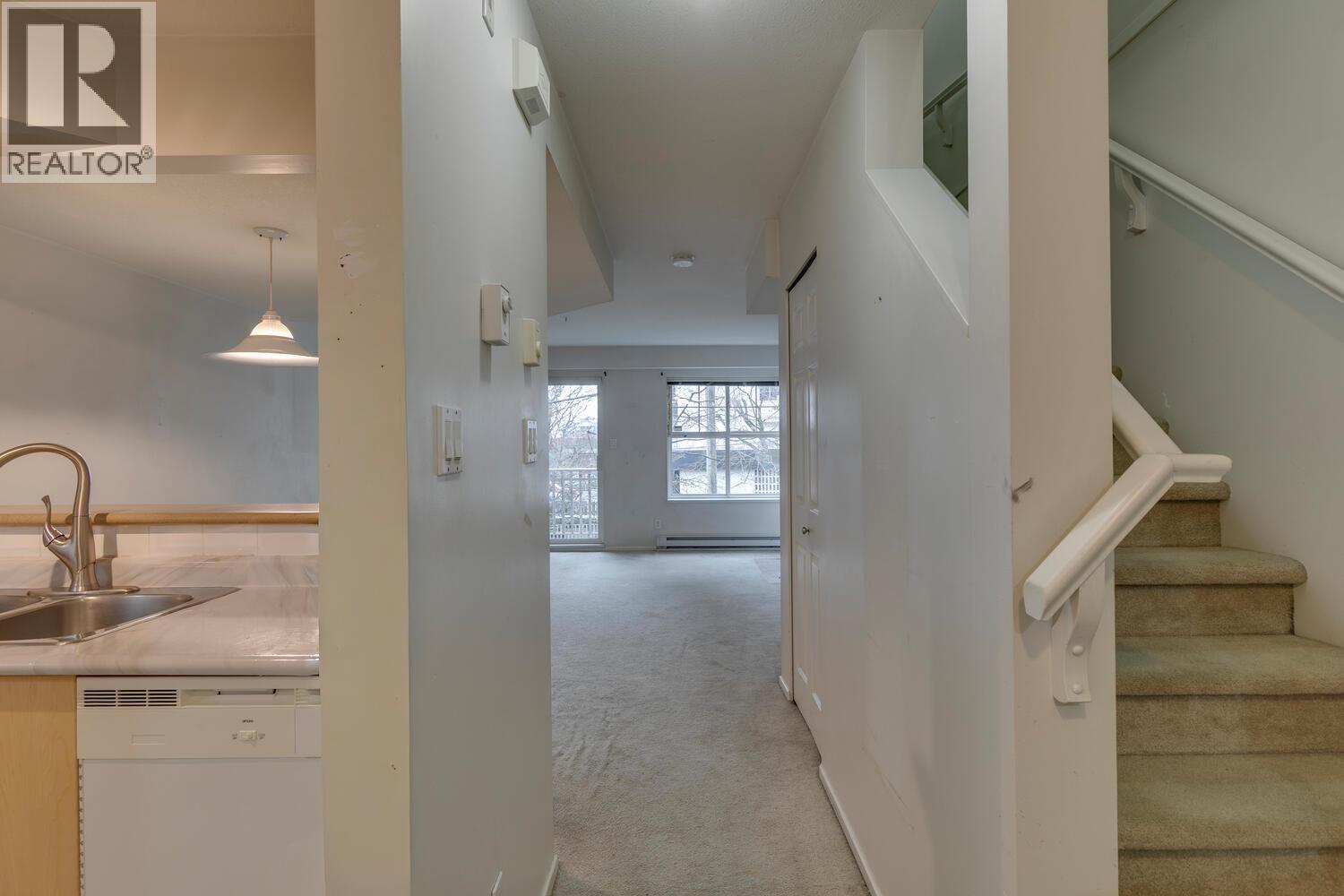 50 123 SEVENTH STREET, New Westminster