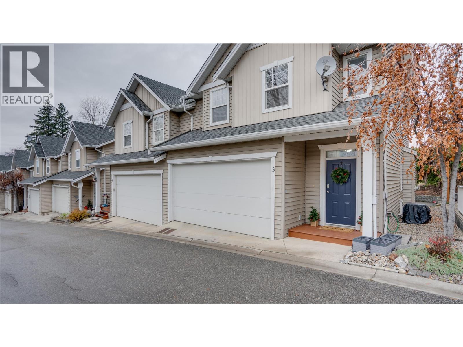 3 671 24 Street Northeast, Salmon Arm