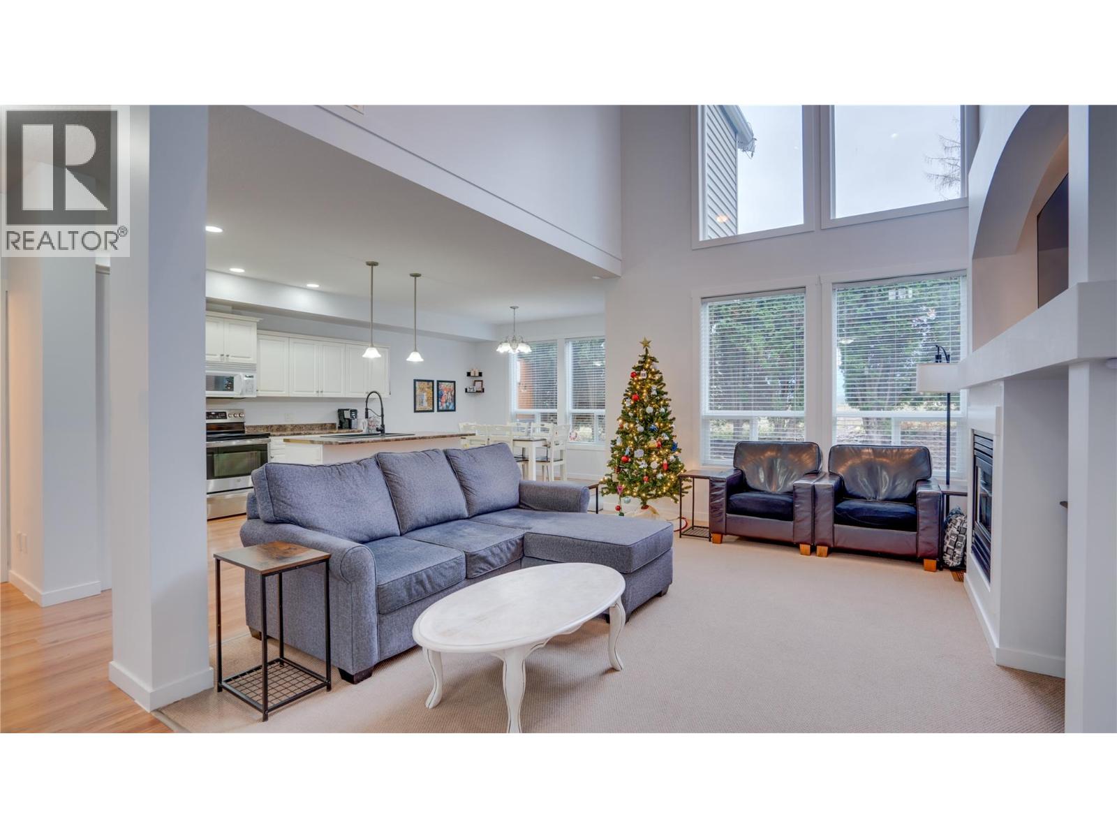 3 671 24 Street Northeast, Salmon Arm