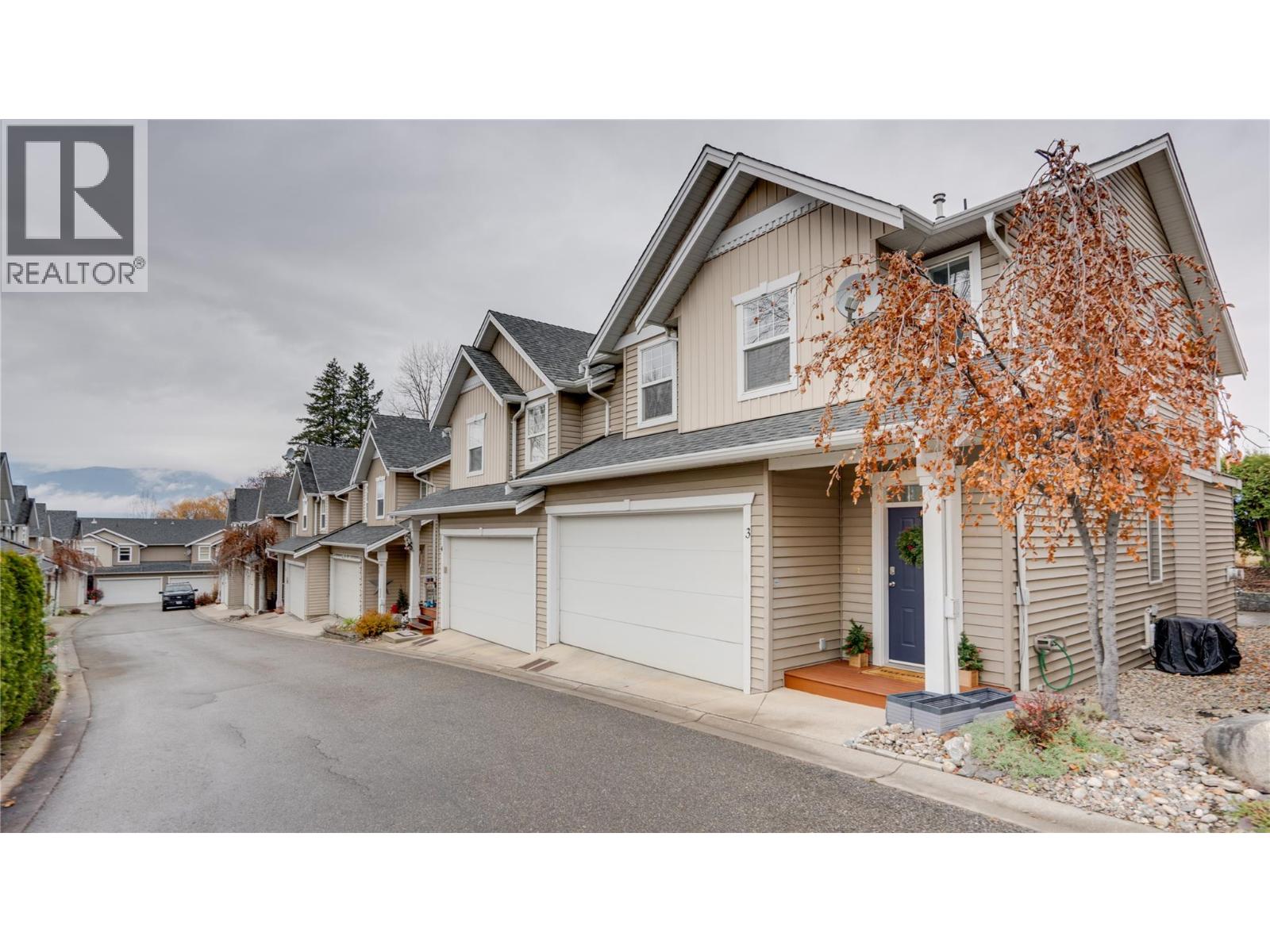 3 671 24 Street Northeast, Salmon Arm
