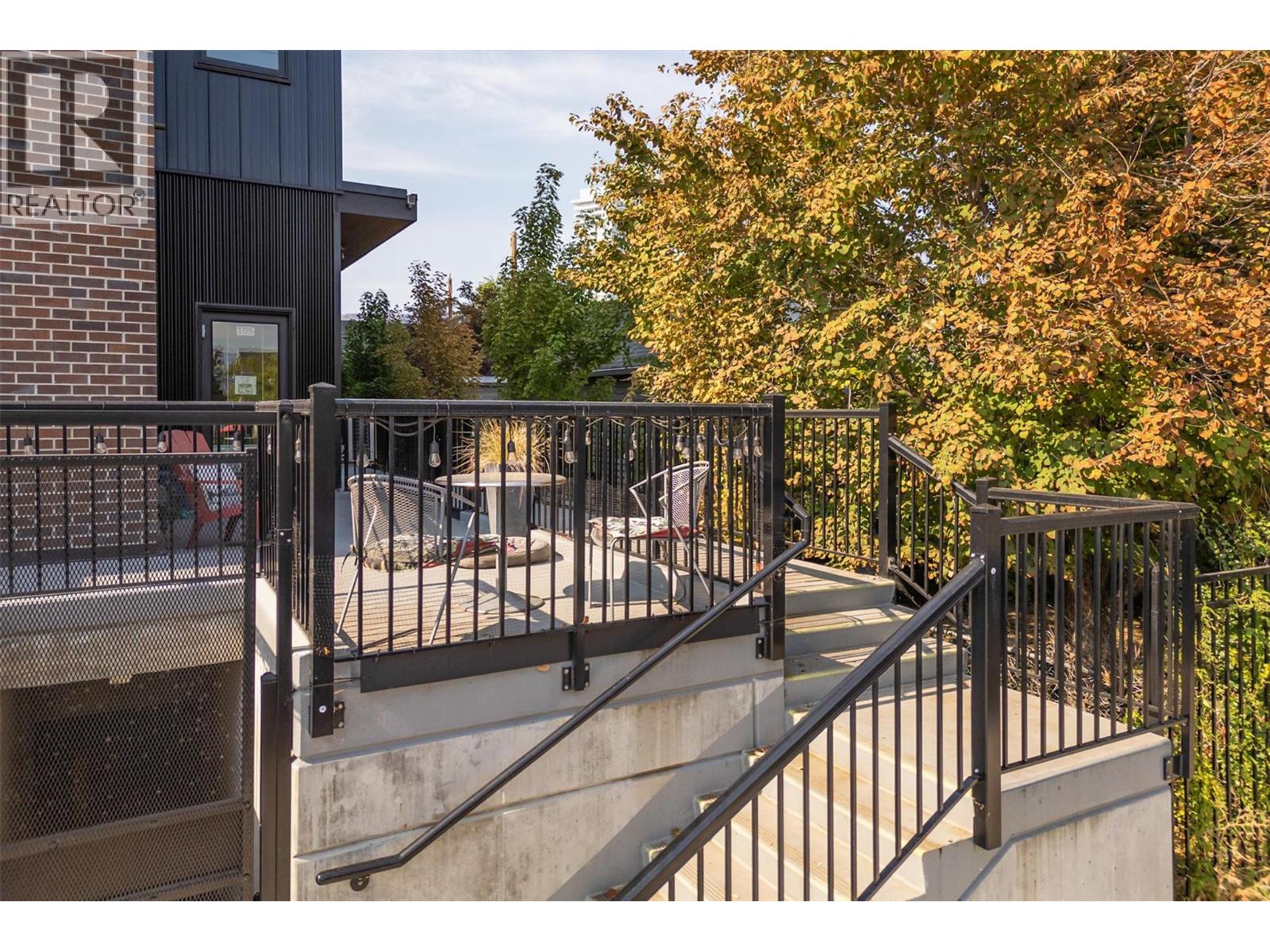 106 660 Cawston Avenue North, Kelowna